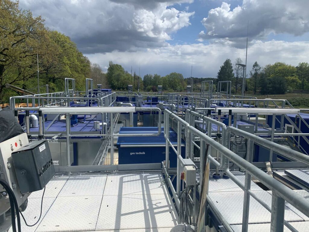 mobile Wasseraufbereitungsanlage in Burgneudorf von der ABG Anlage-, Bau- und Betriebsgesellschaft mbH in Dresden